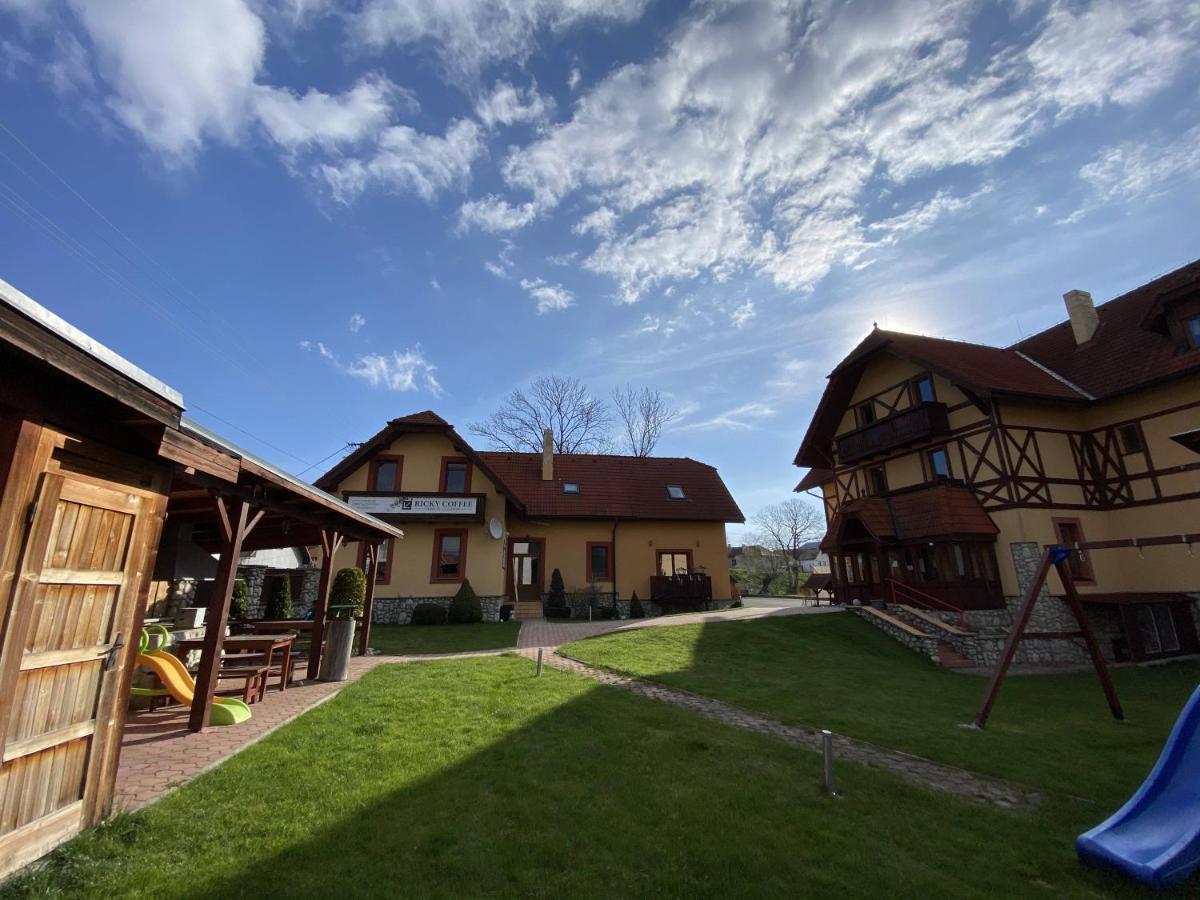 Penzion Bado Stará Lesná Exterior foto